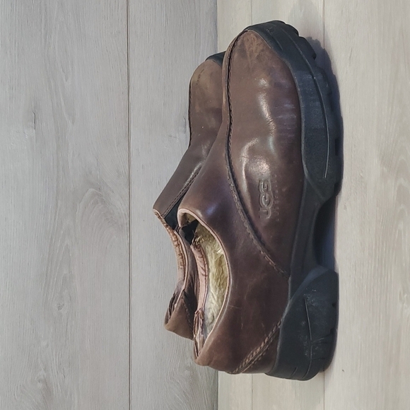 Ugg Australia Mens Loafer Insulated Lines boots shoes sz 8 - Picture 1 of 11